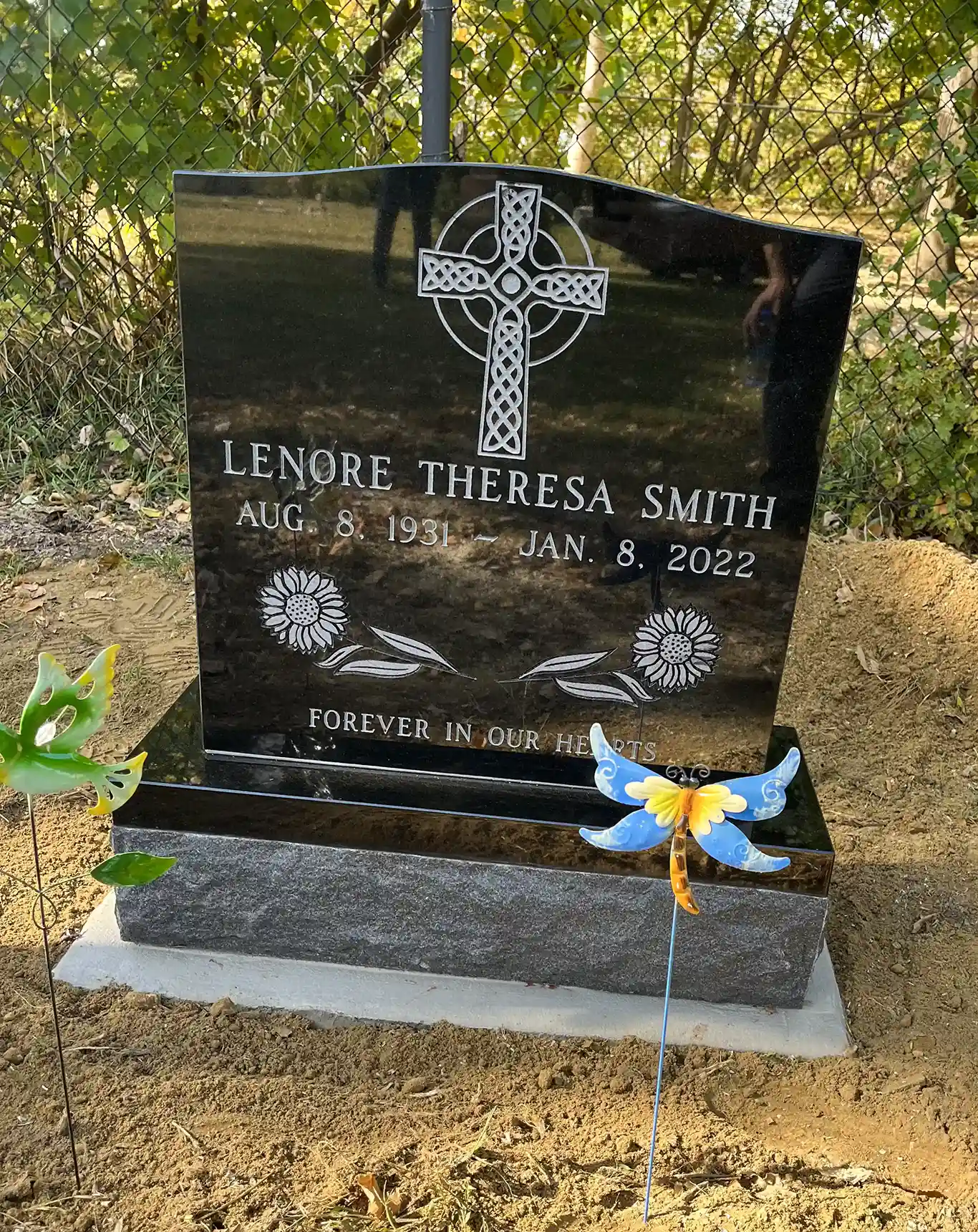Smith family memorial